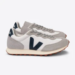 Veja Men's Rio Branco Alveomesh Shoe