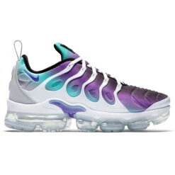 Nike Men's Air VaporMax Plus Shoe
